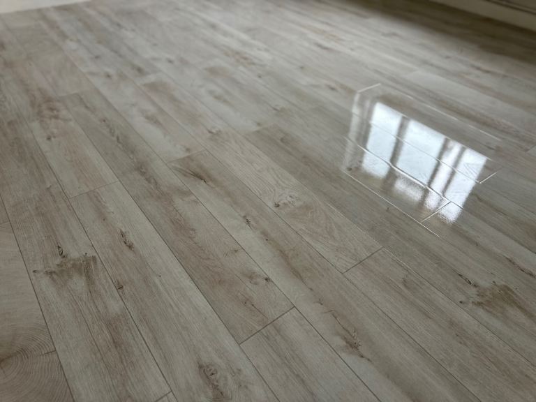 Laminate Herringbone Engineered Wood Flooring Fitter Installation Handyman Skirting Boards Painter