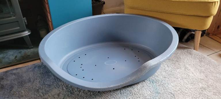 Medium Dog Bed