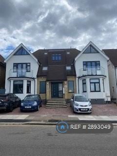 1 bedroom flat in St Andrews Road, London, NW11 (1 bed) (#2893049)