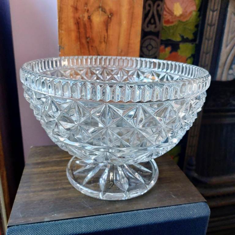 image for Extra Large Vintage Crystal Glass Pedastal Trifle Bowl 
