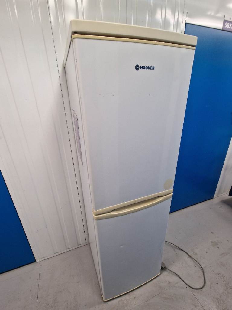 Hoover fridge freezer