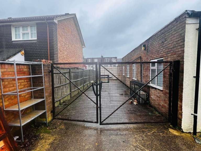 Secure space with Garage to rent 