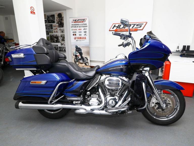 2015, '15 Harley-Davidson FLTRUSE Road Glide CVO. Stunning Bike. See Ad. £13,995