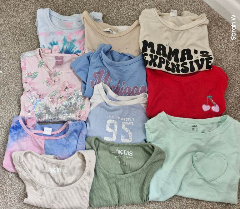 Bundle Of Girls T-Shirts/Cropped Tops Age 6 & 6-7Years