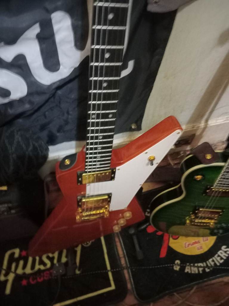 Gibson Korina 58 Explorer Electric Guitar - Chinese Replica 