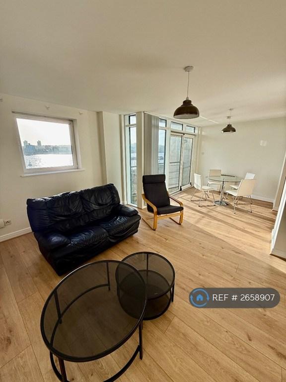 1 bedroom flat in Fishguard Way, London, E16 (1 bed) (#2658907)