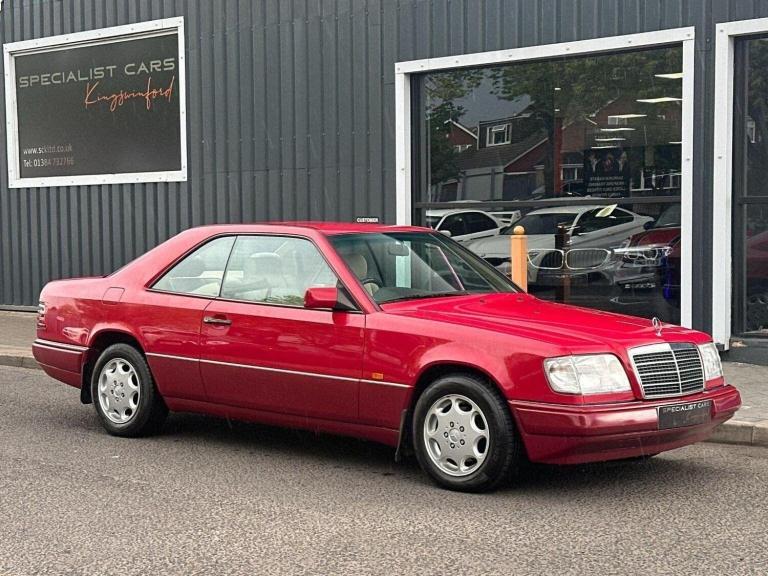 MERCEDES-BENZ E CLASS 2.2 E220 2dr 1993