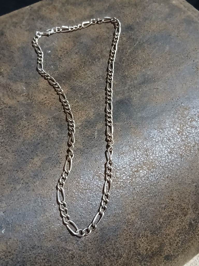  Figaro chain necklace