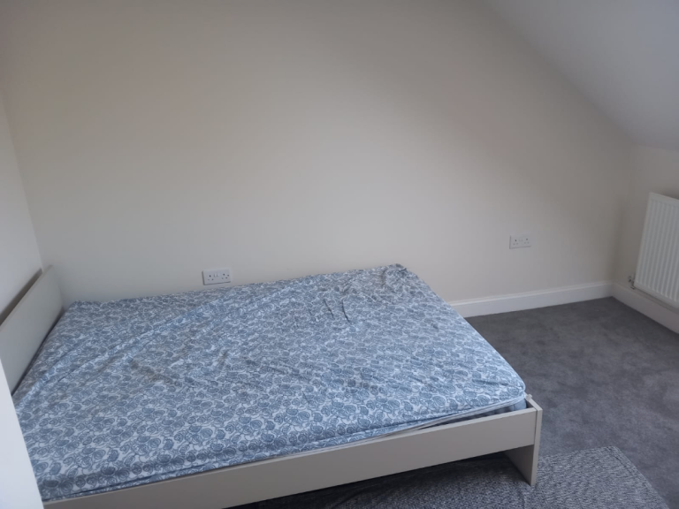 Spacious and Cosy Double Rooms for Rent in - LE4 0ER