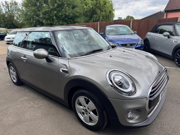 2018 MINI Hatch 1.5 Cooper Euro 6 (s/s) 3dr Hatchback Petrol Manual