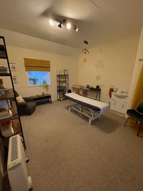 Workshop/studio/office in idyllic setting