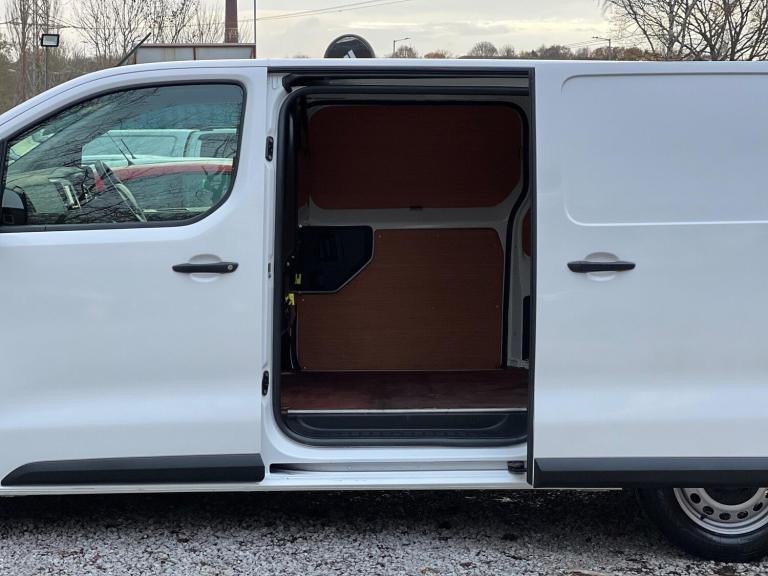 2021 Peugeot Expert 1.5 BlueHDi 1000 Professional Premium Standard Panel Van MWB Euro 6 (s/s) 6 P...