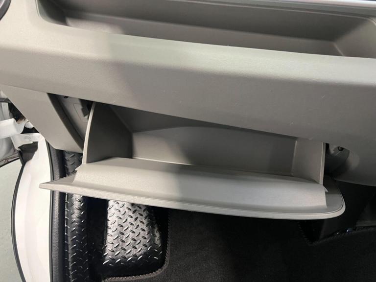 2022 Maxus Deliver 9 2.0 D20 Chassis Cab 2dr Diesel Manual RWD L2 Euro 6 (s/s) (150 ps) Tipper Di...