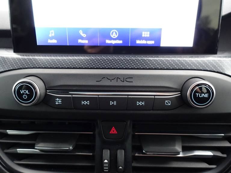 2019 Ford Focus 2.0 EcoBlue ST-Line X Estate 5dr Diesel Auto Euro 6 (s/s) (150 ps) Estate Diesel ...