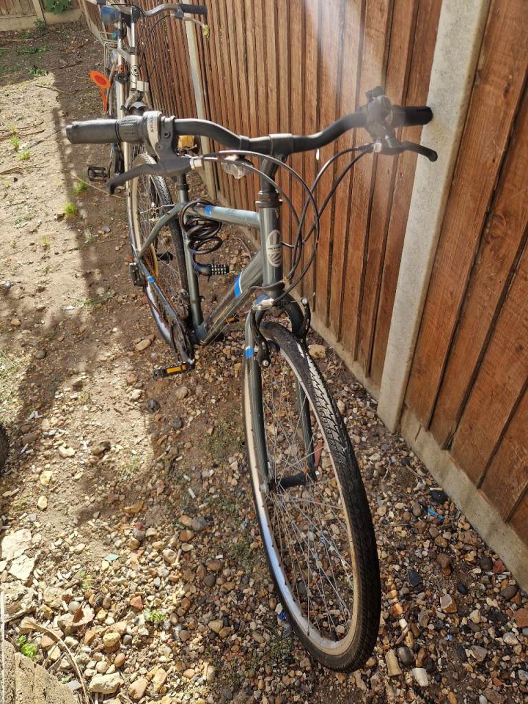 Hybrid Bike – Grey, Good Condition