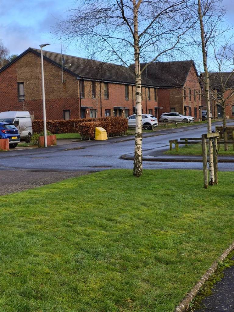 East kilbride 1 bed flat swap 