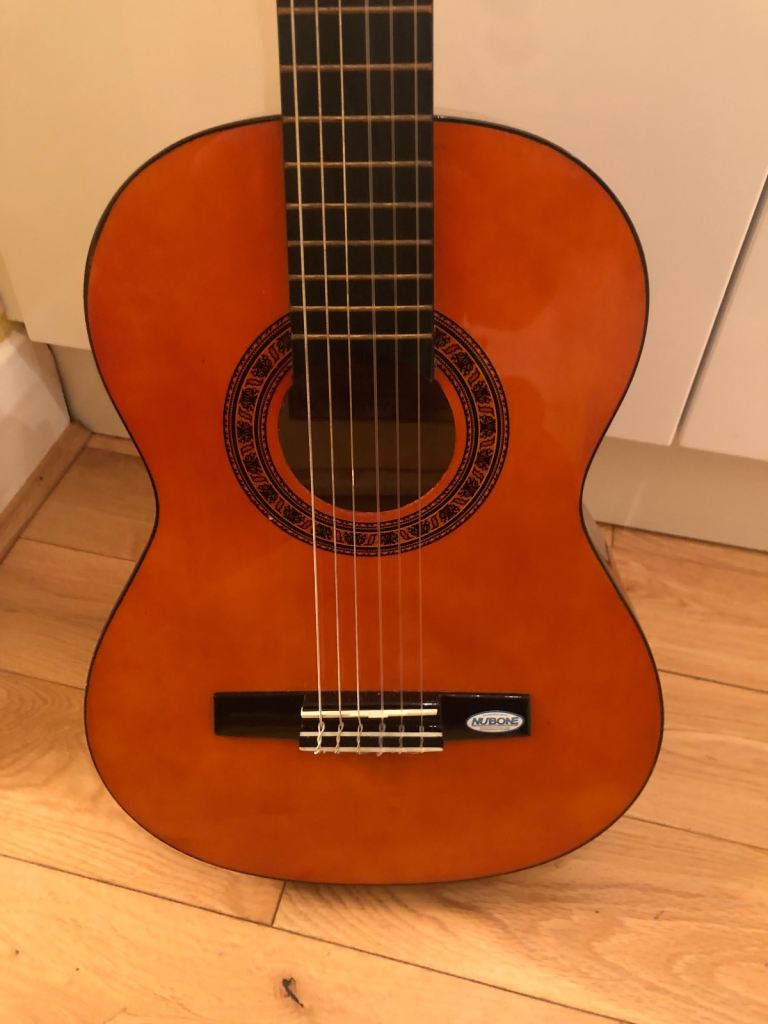 Valencia GUITAR 