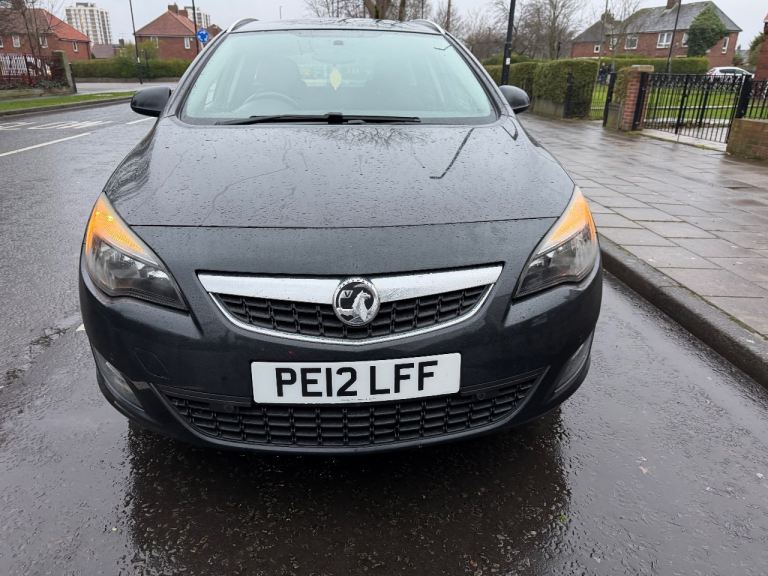 Vauxhall, ASTRA, Estate, 2012, Manual, 1598 (cc), 5 doors