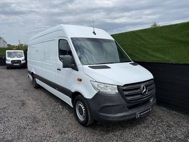 2020 Mercedes-Benz Sprinter 3.5t H2 Van PANEL VAN DIESEL Automatic