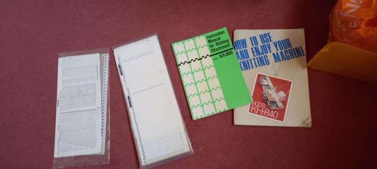 Brother KH840 Knitting machine and KR850 Ribber