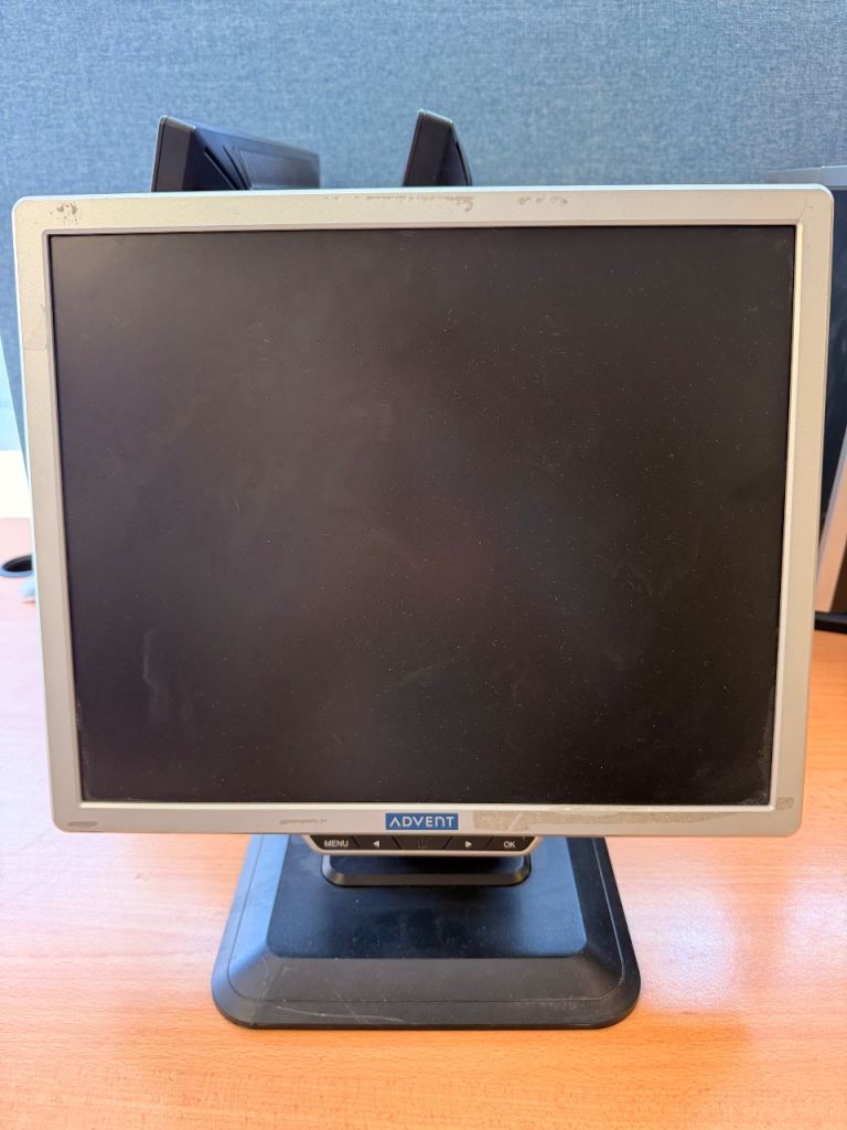 Advent LCD Monitor - Good Condition