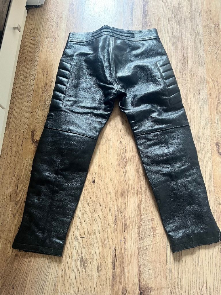 Leather motorcycle trousers 
