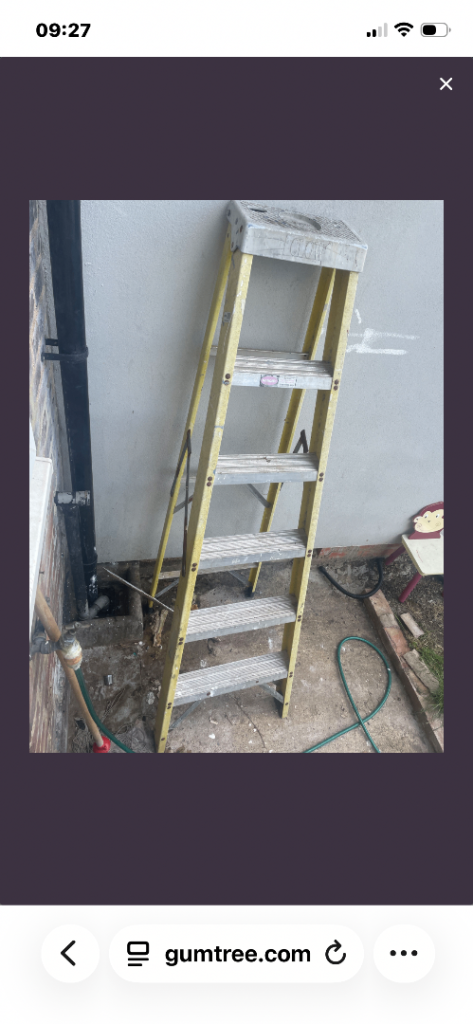 6 tread fibreglass ladders 