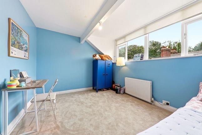  Small blue warbrobe. Perfect for child’s bedroom.