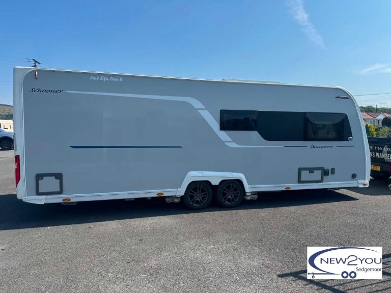 2015 Buccaneer Schooner 4 Berth FIXED BED Caravan - STOCK J042 
