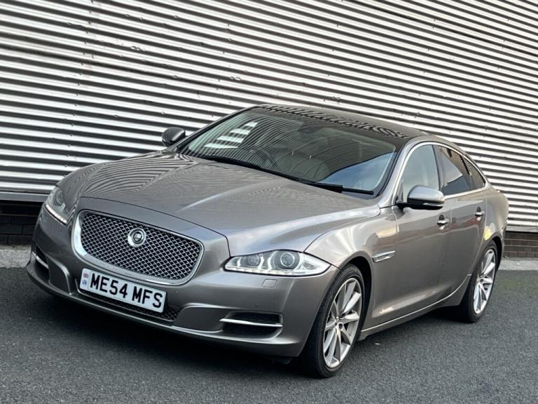 2011 Jaguar XJ 3.0d V6 Portfolio 4dr Auto SALOON DIESEL Automatic
