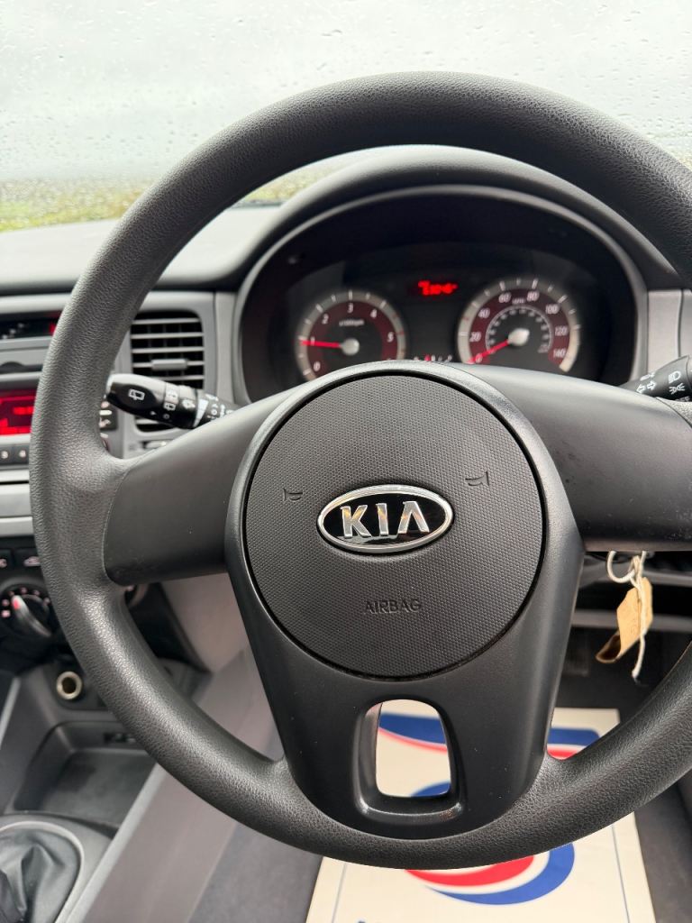 Kia, RIO, Hatchback, 2011, Manual, 1493 (cc), 5 doors