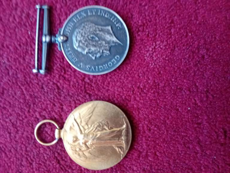 WW1 Service medals  for charles T Powney