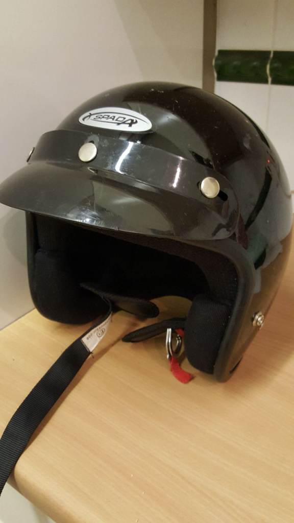 Spada open face crash helmet size Large and in black 
