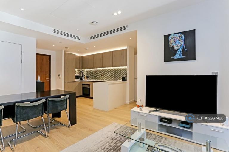 2 bedroom flat in City Road, London, EC1V (2 bed) (#2987426)