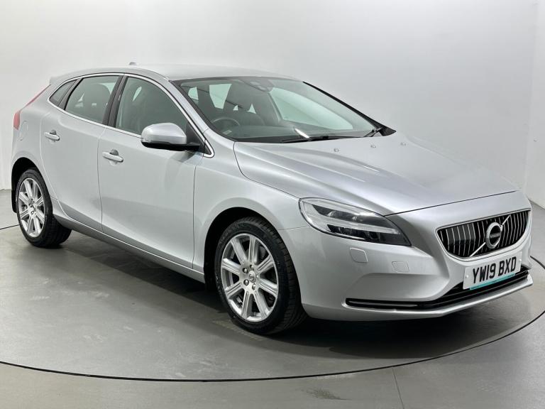 2019 Volvo V40 T3 [152] Inscription 5dr Geartronic HATCHBACK PETROL Automatic