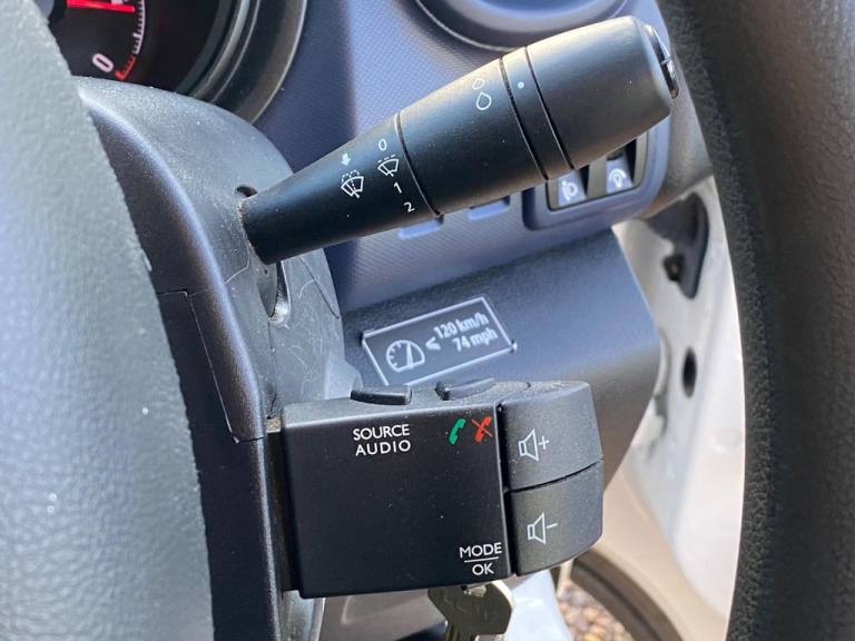 2019 Vauxhall Vivaro 1.6 CDTi 2900 BiTurbo ecoTEC L2 H2 Euro 6 (s/s) 5dr PANEL VAN Diesel Manual