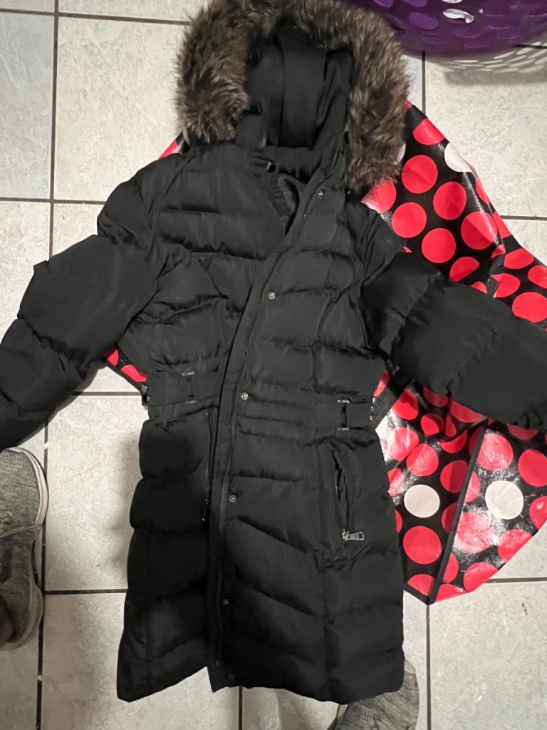New Look Black Puffer Jacket with Faux Fur Hood – Brand New with Tags