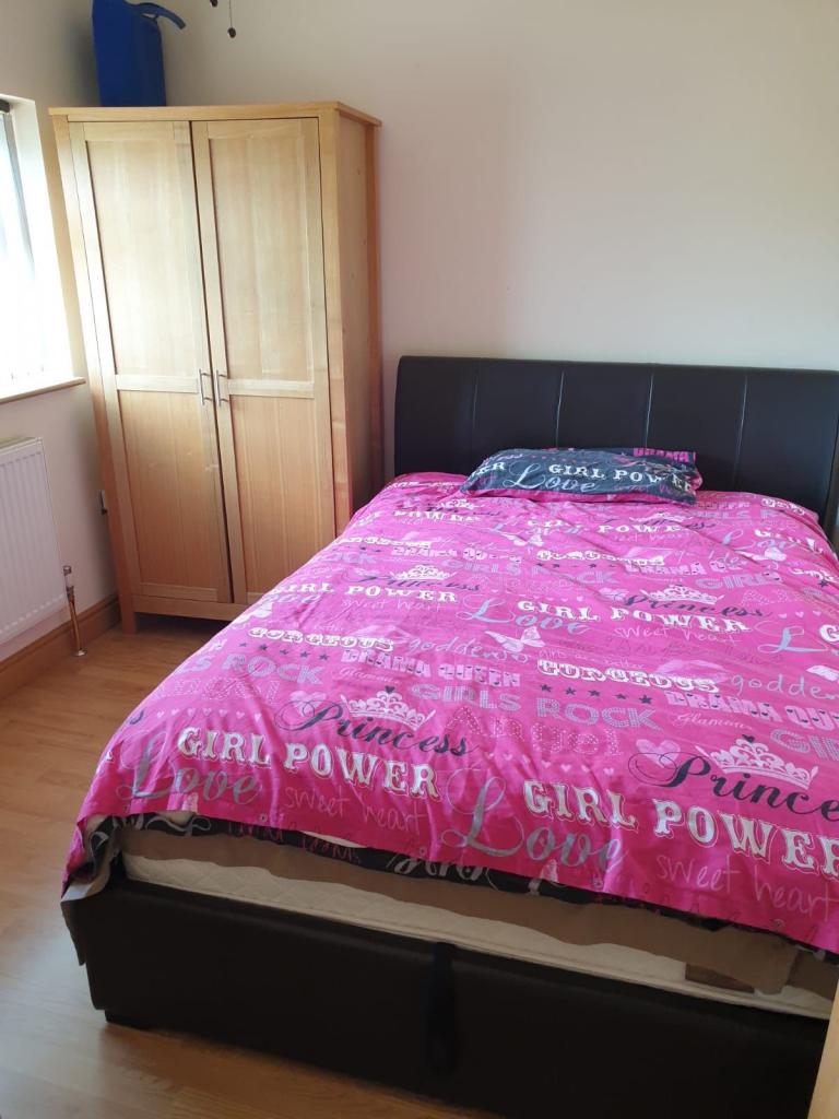 Double room for rent 