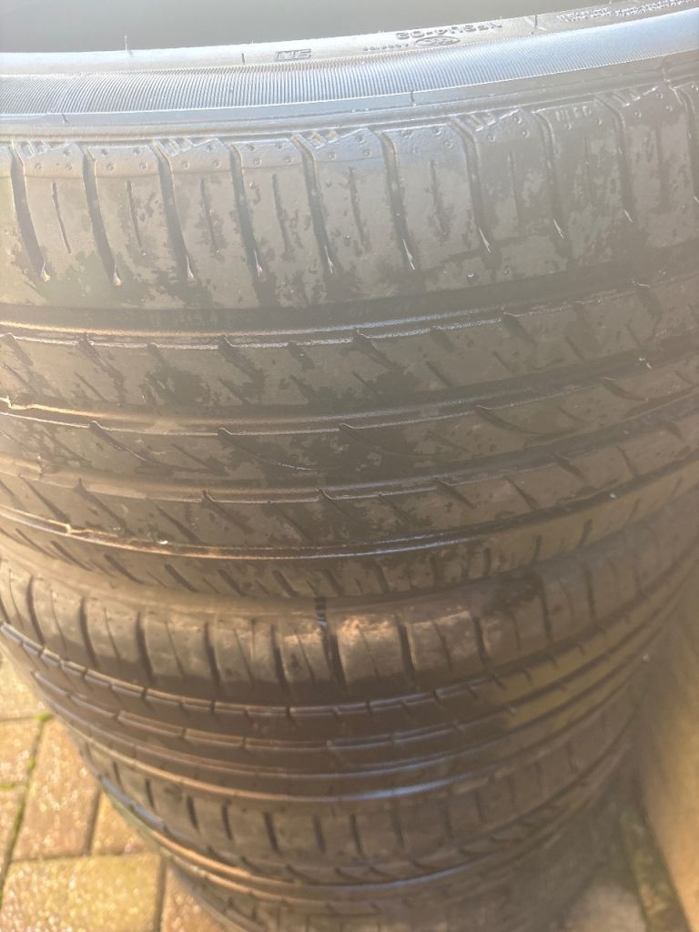 4 part worn tyres 225/45ZR17