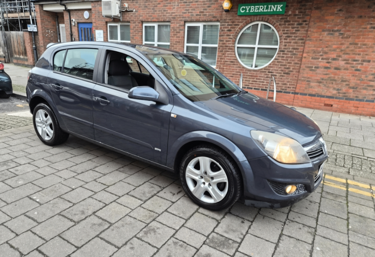 Vauxhall astra ULEZ FREE