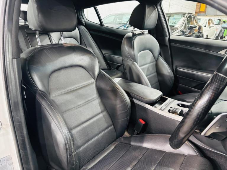 2019 Kia Stinger 2.2 CRDi GT-Line Gran Turismo Auto Euro 6 (s/s) 5dr HATCHBACK Diesel Automatic