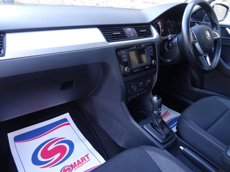 2015 Skoda Rapid 1.4 TSI 125 SE 5dr DSG Automatic **LOW MILEAGE*ONLY 22000 MILES FROM NEW** HATCH...