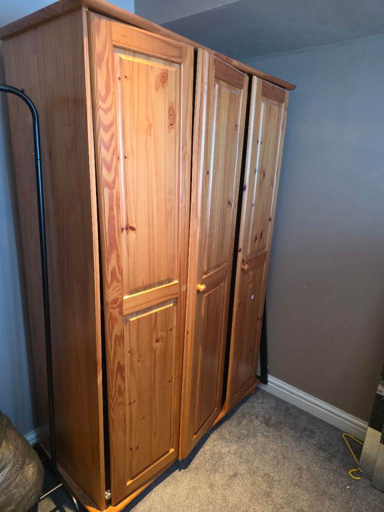 Good Condition Brown Wooden Clothing Storage Wardrobe Unit