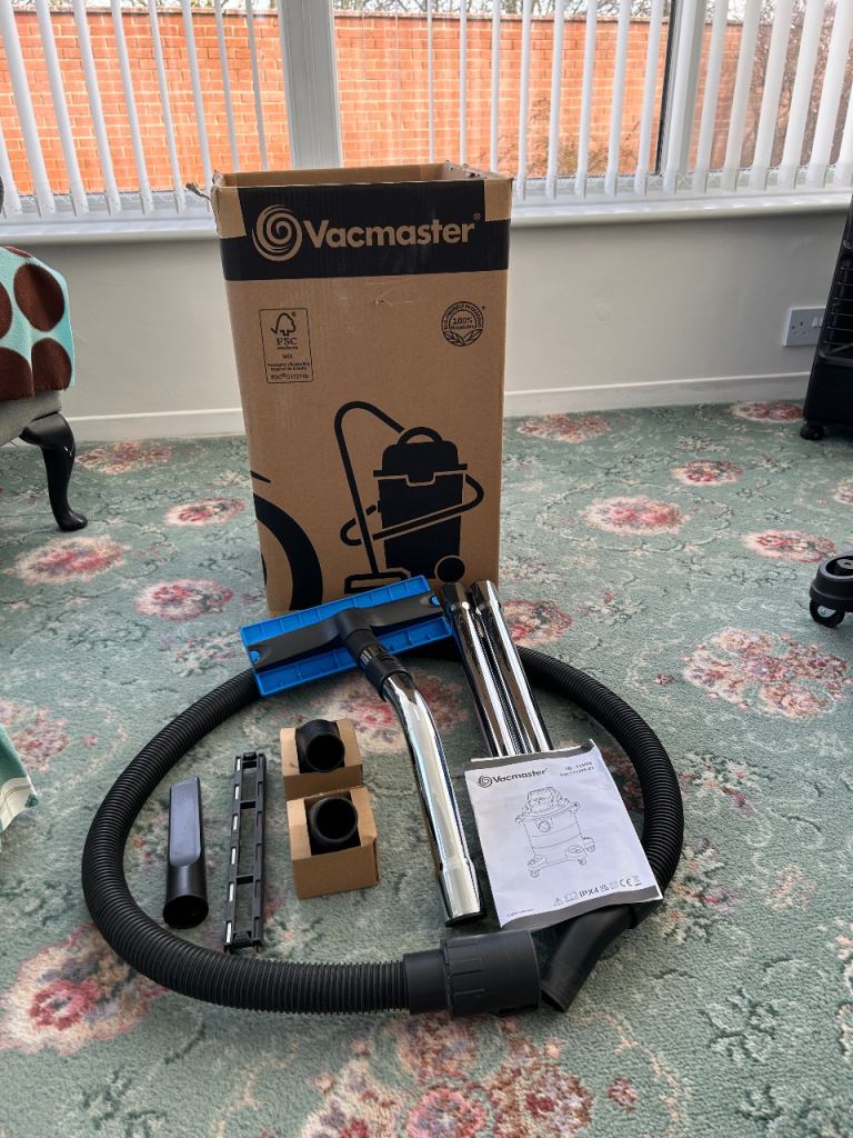 Vacmaster 18L/1250W Artificial Grass Cleaner