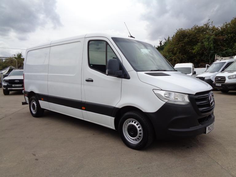 2021 Mercedes-Benz Sprinter 3.5t H1 Progressive Van PANEL VAN Diesel Manual