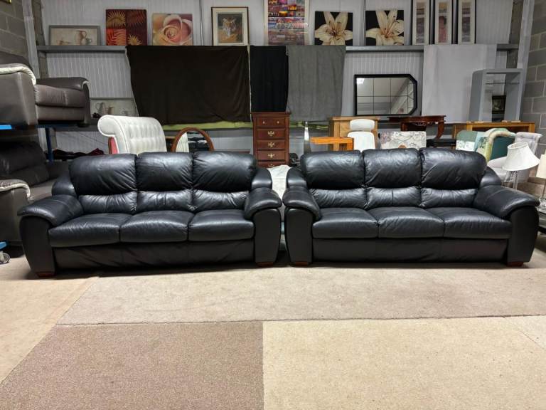 Black Leather 3 and 3 Seater Sofas 