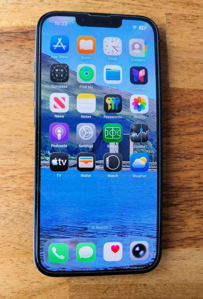 Apple iPhone 13 - 128GB - Midnight (Unlocked) - Pristine Condition