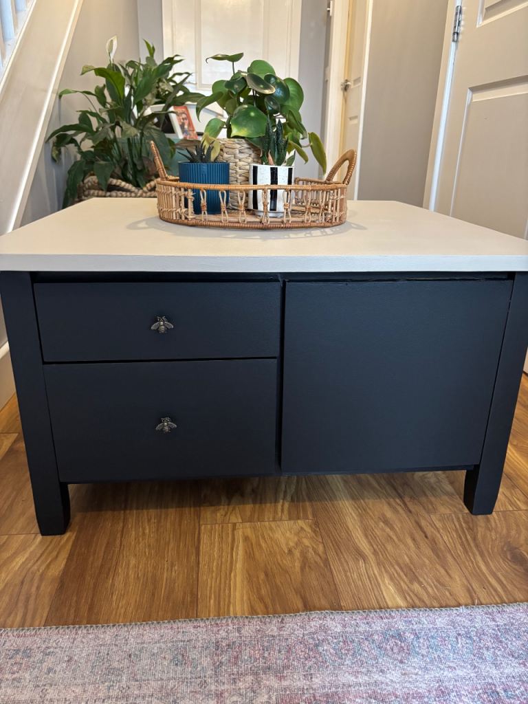 Stylish Black Coffee Table with Drawers 
