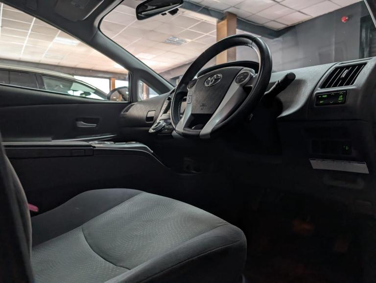 2012 Toyota Prius+ 1.8 VVT-h T4 MPV 5dr Petrol Hybrid CVT Euro 5 (s/s) (136 ps) MPV Petrol/Electr...