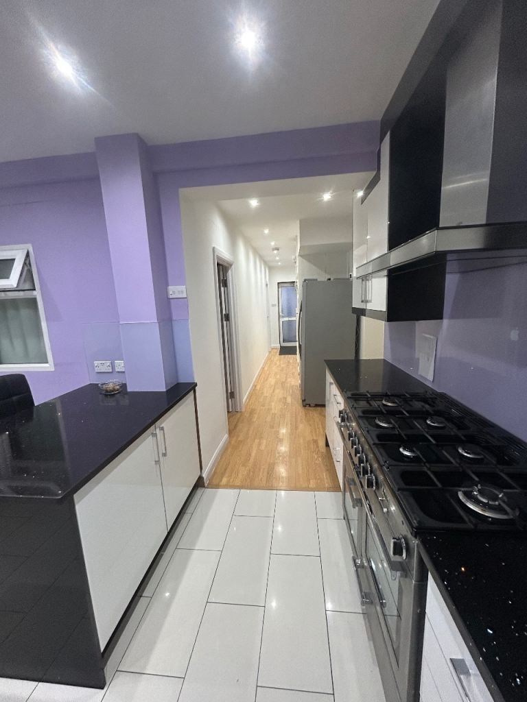 Double room for rent 